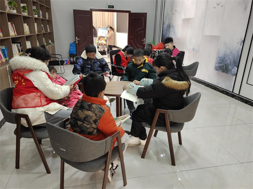 1739068086294751.png 图片48.png