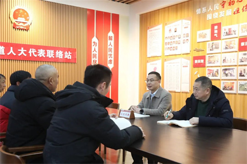 1741594742380459.jpg 640.jpg