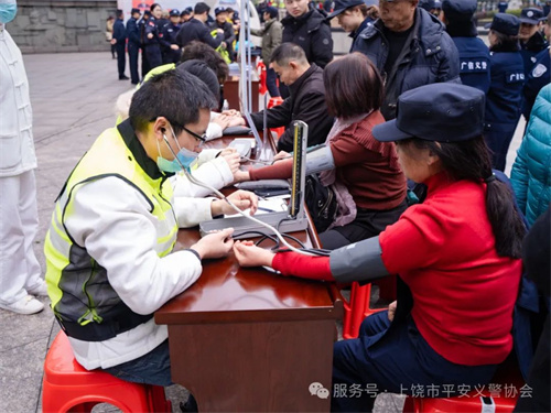 1741857122349868.jpg 640 (4).jpg