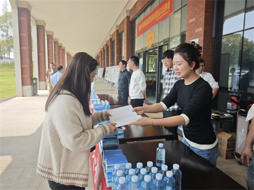 1743411082628467.png 图片16.png