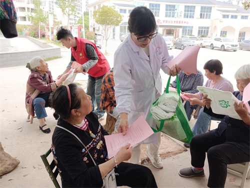 1744186638147657.png 图片86.png