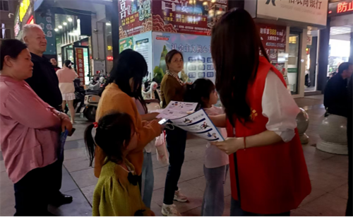 1744942431865514.png 640 (1).png