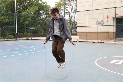 1746494336286707.png 图片3.png