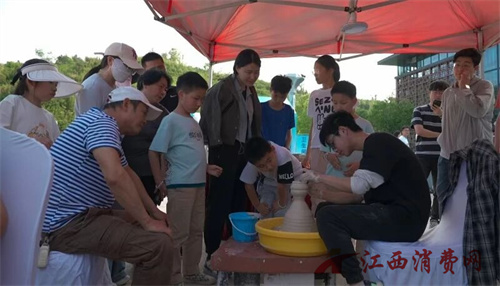 1759024825685284.jpg b.jpg