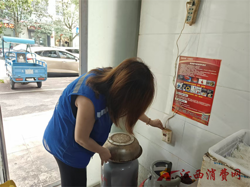 1759199818119910.jpg c14836551182f8bf5c8aa87e28c8cb9b.jpg