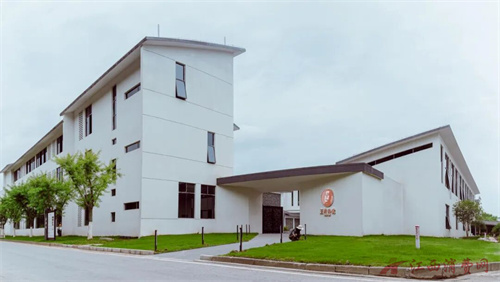 1760929867519862.jpg 640 (2).jpg