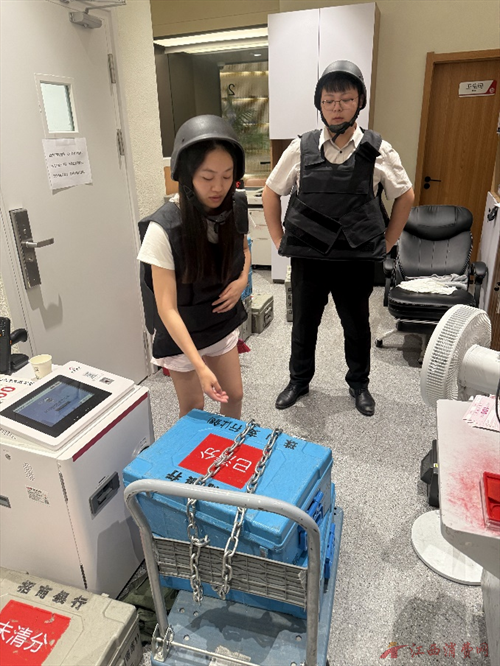 1761202574493419.png 图片3.png