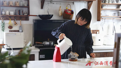 1763002578221378.png 640.webp (6).png