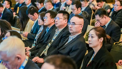 1764553956312559.jpg 640.jpg