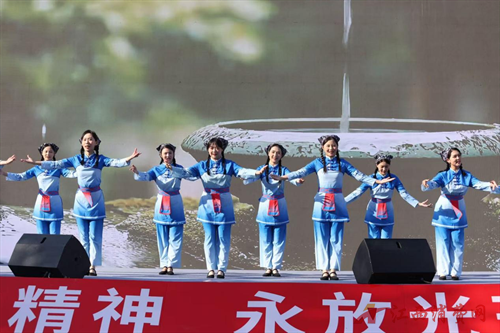 1764919789294792.png 00304738485_a4fd92b2.png