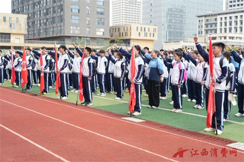 1776330951682672.jpg 640.jpg