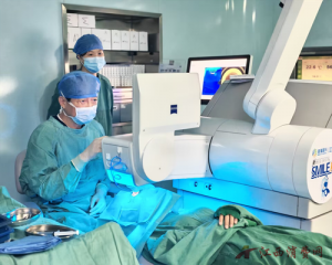 江西近视手术选南昌普瑞眼科医院:全飞秒pro手术如何成为高清视力新选择?