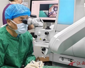 南昌爱尔卢恒松助力电商职员全飞秒Pro摘镜，重获清晰视界