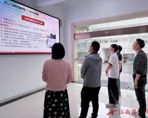 江西上饶鄱阳公路中心开展防灾减灾周活动