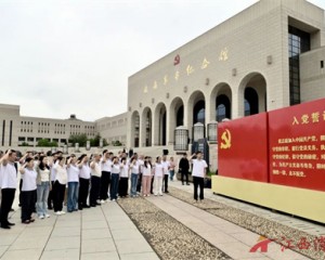 踏寻革命圣地、传承延安精神、凝聚奋进力量——耐普矿机党委联合江铜材设党委开展红色研学